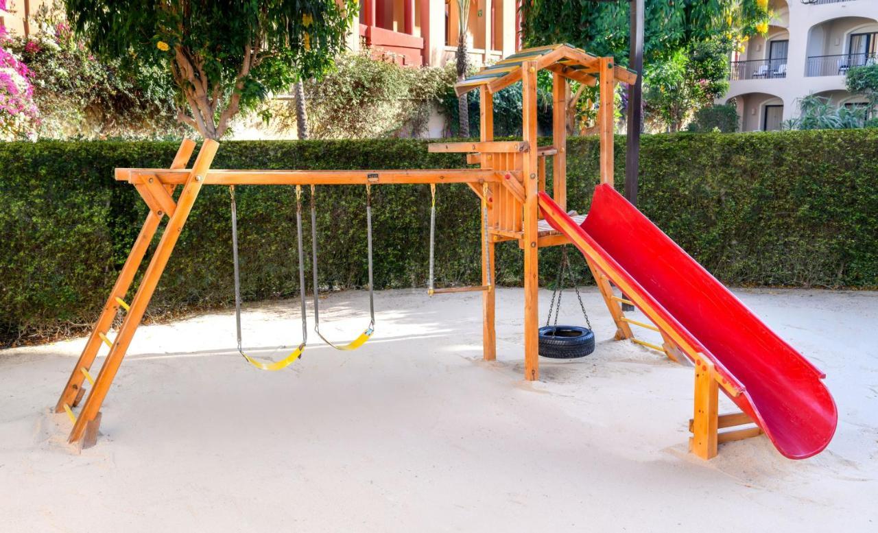 Jaz Aquamarine Resort Hurghada Esterno foto Playground