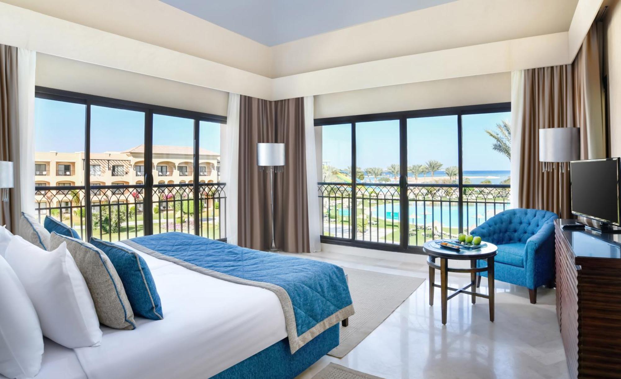 Jaz Aquamarine Resort Hurghada Esterno foto Deluxe room